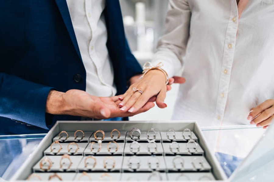 istockphoto-1182639652-612×612